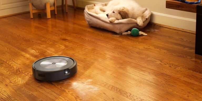 Best Robot Vacuum for Homes with Pets in 2023
